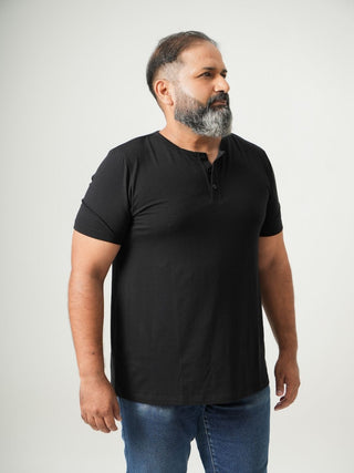 Balanced Fit - Henley Neck Short Sleeve - Charcoal Black