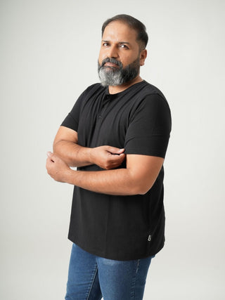 Balanced Fit - Henley Neck Short Sleeve - Charcoal Black