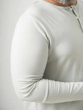 Balanced Fit - Henley Neck Long Sleeve - Granite Gray