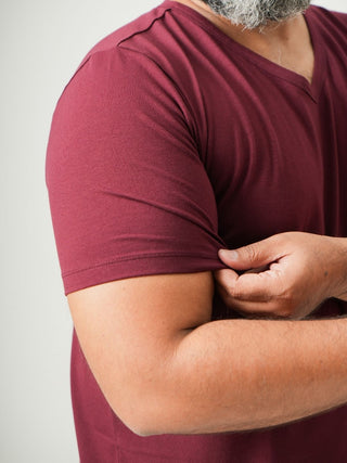 Balanced Fit - V-Neck Short Sleeve - Red Rock