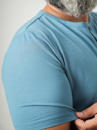Balanced Fit - Henley Neck Short Sleeve - Cobalt Blue