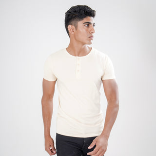 V - Fit Henley Neck Short Sleeve - Sand Beige