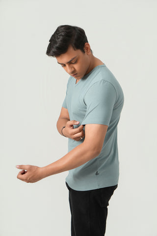 Define Fit - V-Neck Short Sleeve - Sage Blue