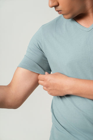Define Fit - V-Neck Short Sleeve - Sage Blue